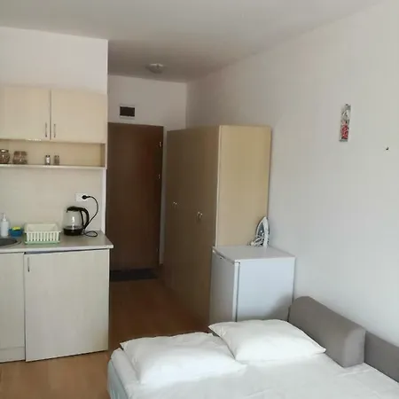 Gerber 1 Apartment *